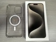 【送料込】iPhone15ProMax外箱＋Spigenクリアケース
