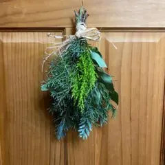 フレッシュグリーン＆ハーブ の スワッグ (麻ひも付き)