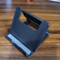 新品 スマホスタンド 角度調節 折り畳み 軽量 黒 スリム コンパクト 持ち運び