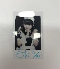 志崎樺音 デビュー前サイン入りチェキ - メルカリ