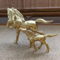 ゴールド馬の親子置物
