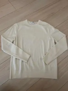 UNIQLOメリノクルーネックセーター L