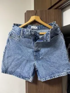 ZARA デニムショートパンツ サイズ32