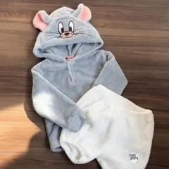 Item thumbnail for item 353b5e10-f877-49a4-8af7-f5e493d2b563