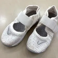 【NIKE】エアリフト ナイキ ホワイト　キッズ　サンダル　15cm