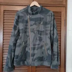 Armani Exchange カモフラージュジャケット　Mサイズのサムネイル