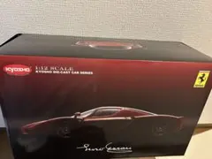 京商 1/12 エンツォ フェラーリ ロッソスクーデリア Ferrari1/18のサムネイル