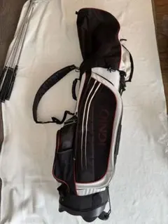 【12月16日迄】IGNIO キャディバッグ 黒/白/赤　ゴルフクラブ4本付き