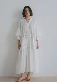完売品 SHETokyo Nadia ホワイト ワンピース 完売品 SHETokyo Nadia ホワイト ワンピース - メルカリ