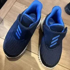 adidas スニーカー　14
