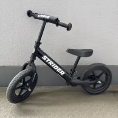 ストライダー スポーツタイプ バランスバイク 白 新品サドル付き 