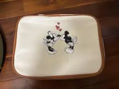 ポーチ