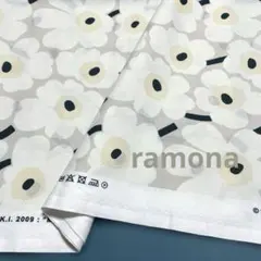 マリメッコ 生地 ミニウニッコ ナチュラルホワイト2021春カラー