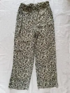 GU 花柄パンツ Mサイズ ワイドパンツ ウエストゴム ナチュラル カジュアル