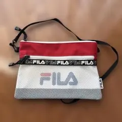 FILA フィラ 肩掛けメッシュサコッシュ ショルダーバッグのサムネイル