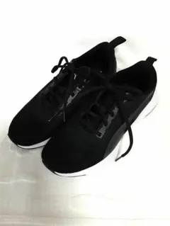 新品 スニーカー