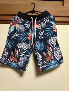 フローラルデザイン ボードショーツ 水着　キッズ　男児