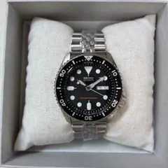 新品未使用 セイコー SKX007K2 ブラックボーイ 自動巻き SEIKOのサムネイル