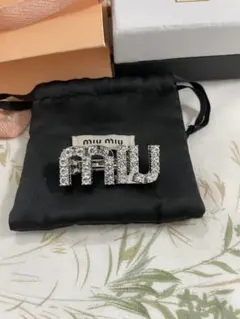 Item thumbnail for item 742a5ac2-6383-45be-a07e-5d1f445d23c0