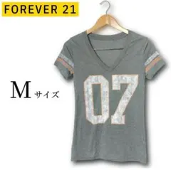 【フォーエバー21】半袖Tシャツ グレー Vネック 裾長め Mサイズ 2010のサムネイル