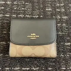 COACH 三つ折り財布 黒/ベージュ