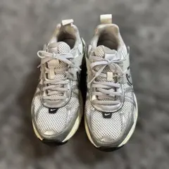 NIKE v2kラン スニーカーのサムネイル