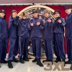 11月中旬まで出品。ベッケンバウワーモデル　セットアップ希少2xo 正規品極美品 adidas VELOUR BECKENBAUER TRACKSUITが国内10月18日より発売 ［JM2269