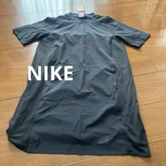 12/16まで800円　NIKE ナイキ　ウェア