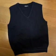 COMME CA ISM 黒寄りの紺Vネックベスト 140A