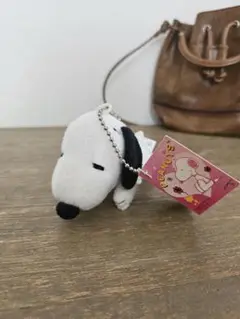 新品スヌーピー ぬいぐるみキーホルダー 約10cm