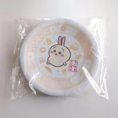 ちいかわ くら寿司 うさぎ お皿 缶バッジ2個セット - メルカリ