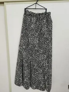 レオパード柄フレアスカート