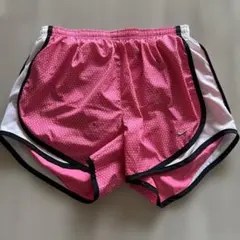 NIKE ナイキ ランニングショートパンツ ピンク Sサイズのサムネイル