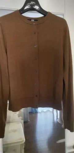 ユニクロ　メリノクルーネックカーディガン　ブラウン　S