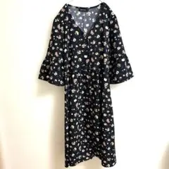 サンリオ ハローキティ 花柄 2WAY ガウンワンピース M しまむら
