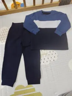 110サイズ UNIQLOエアリズム上下セットパジャマ