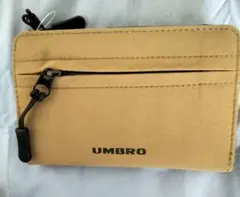 未使用　umbro　二つ折り財布　軽量　財布