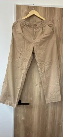 ベージュ チノパン L