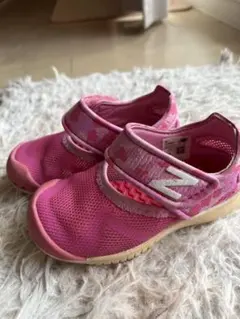 ニューバランス14cm♪サンダル