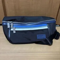 UNITED COLORS OF BENETTON ボディバッグ ベネトン