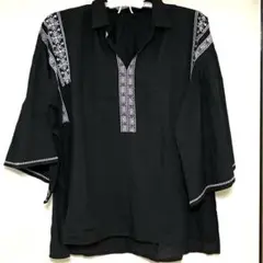 cest bian!vous黒の刺繍入り長袖シャツ Mサイズ 長袖 プルオーバー