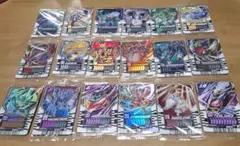 仮面ライダーガッチャード　ライドケミートレカ　18枚セット