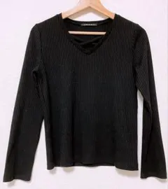 《匿名配送》INGNI 黒 リブ編み 長袖トップス 前面クロスデザイン