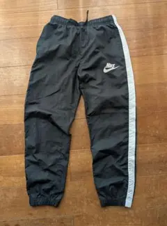 NIKE キッズ ナイロンパンツ ブラック ホワイトライン