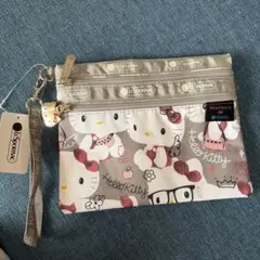 LeSportsac x Hello Kitty 50周年記念ポーチ - メルカリ