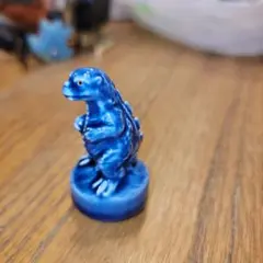 メーカー不明 怪獣 青色フィギュア - メルカリ