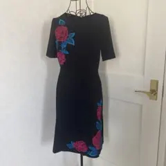 JAX  BLACK LABEL  ワンピース　タグ付き新品　S