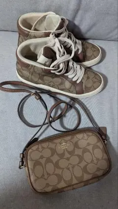 美品✨COACH CZ349 グリーン スニーカー スエード レザー 緑 - メルカリ