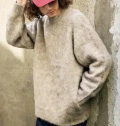 freak's store モヘア風ベージュクルーネックセーター