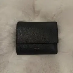 【お値下げ中】CELINE ブラックレザー 三つ折り財布のサムネイル